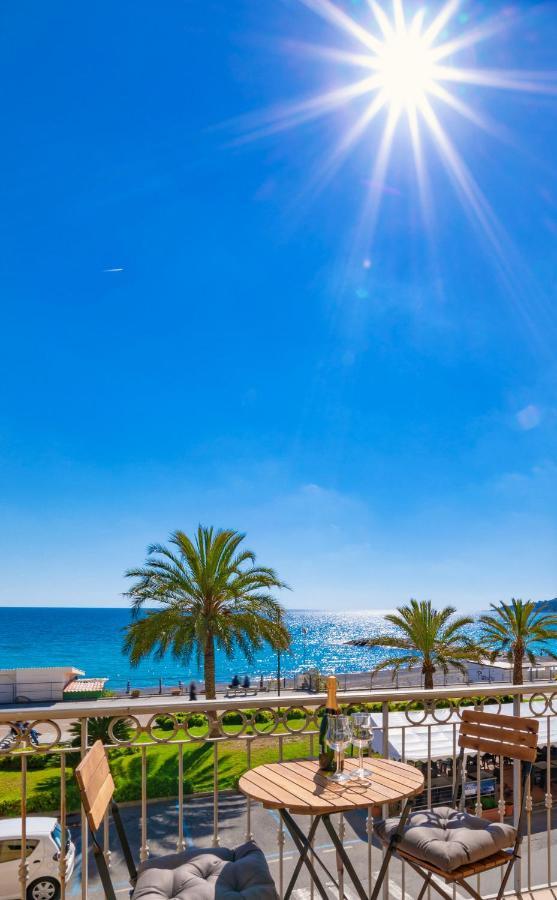 Appartamento Fronte Mare A Ospedaletti By Wonderful Italy Exterior foto